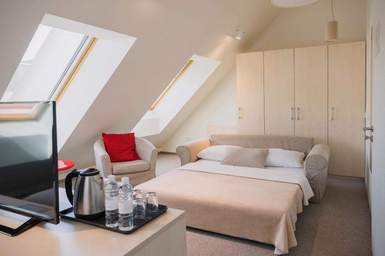 Art Hotel 3*